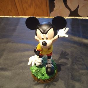 Vintage Mickey Mouse bobblehead nodder